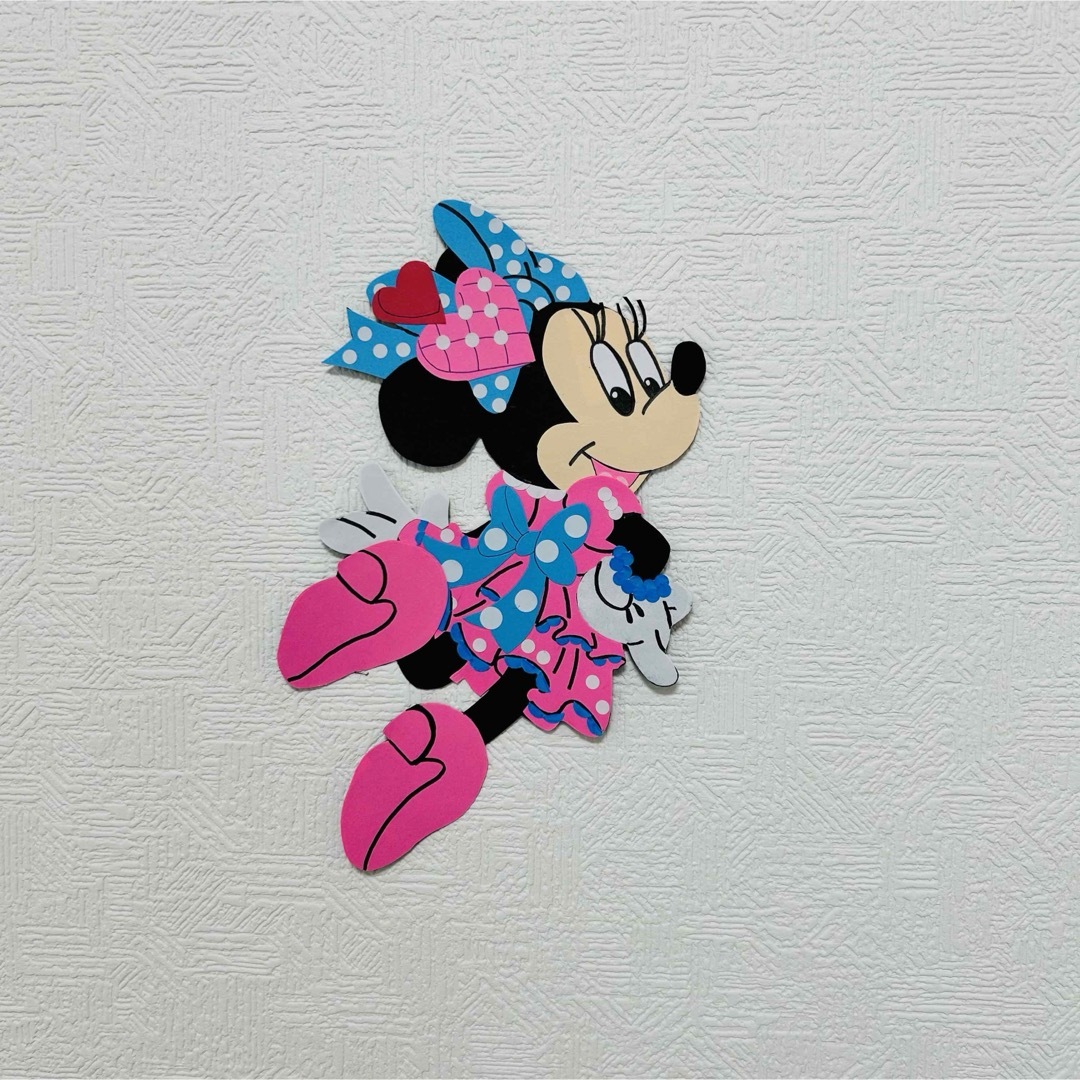 Disney(ディズニー)のディズニー　パルパルーザ　ミニー　ハッピーバースデー　壁面　飾り ハンドメイドの素材/材料(型紙/パターン)の商品写真