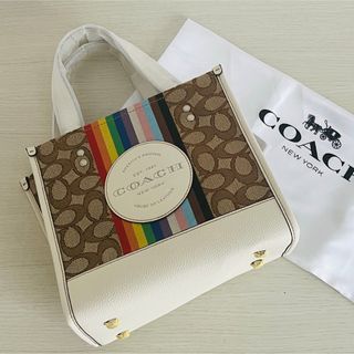 コーチ(COACH)の【新品未使用】コーチ　デンプシー　トート　ショルダーバッグ　レインボー(ハンドバッグ)