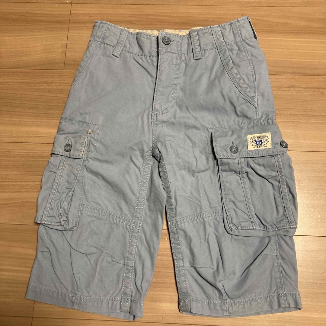 GAP Kids(ギャップキッズ)のハーフパンツ　ギャップ　140 キッズ/ベビー/マタニティのキッズ服男の子用(90cm~)(パンツ/スパッツ)の商品写真