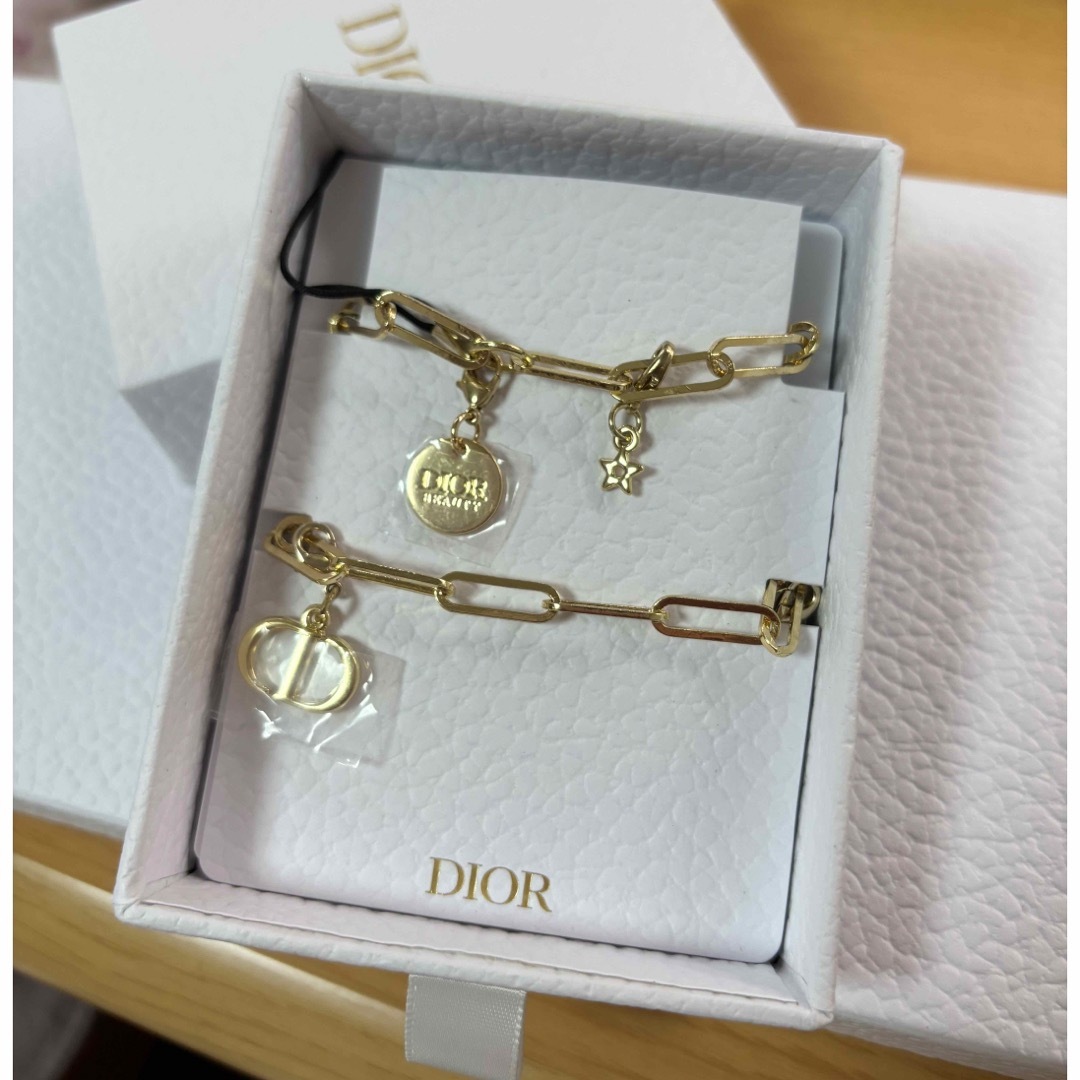 Dior(ディオール)のDIOR ウェルカムギフト　ストラップ レディースのアクセサリー(チャーム)の商品写真