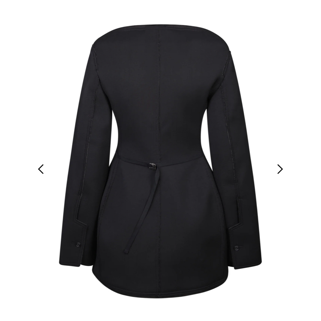 ESTNATION(エストネーション)の週末値下げ！jacquemus jacket dress レディースのジャケット/アウター(テーラードジャケット)の商品写真