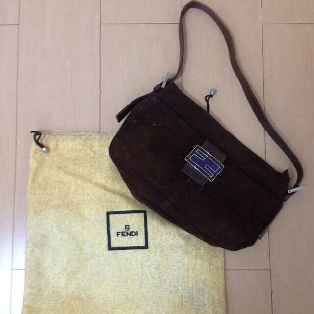 FENDI(フェンディ)のFENDIハンドバッグ、袋付き☆ レディースのバッグ(ハンドバッグ)の商品写真