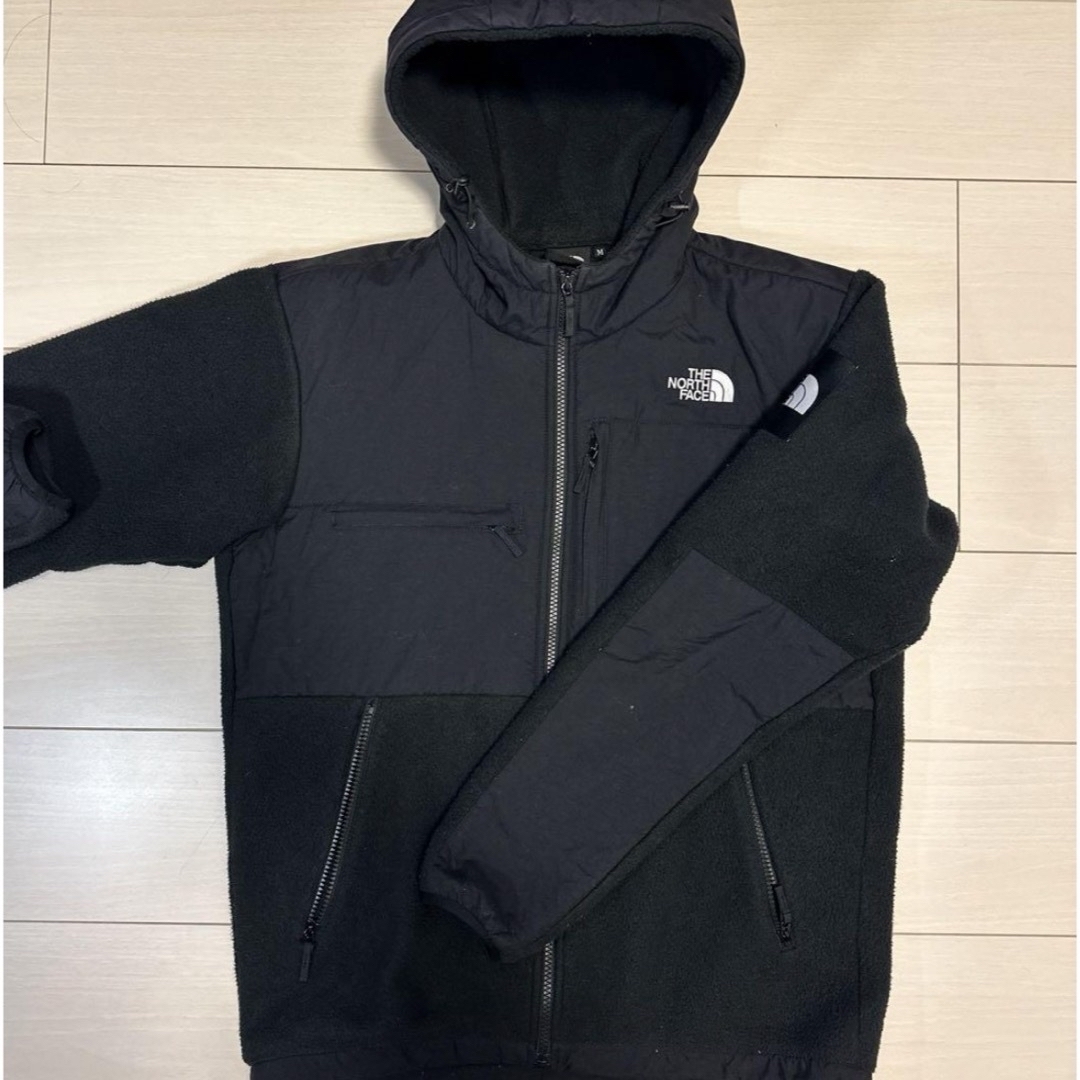 THE NORTH FACE ザ・ノース・フェイス DENALI HOODIE  メンズのジャケット/アウター(ダウンジャケット)の商品写真