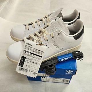 アディダス 別注（グレー/灰色系）の通販 100点以上 | adidasを買う