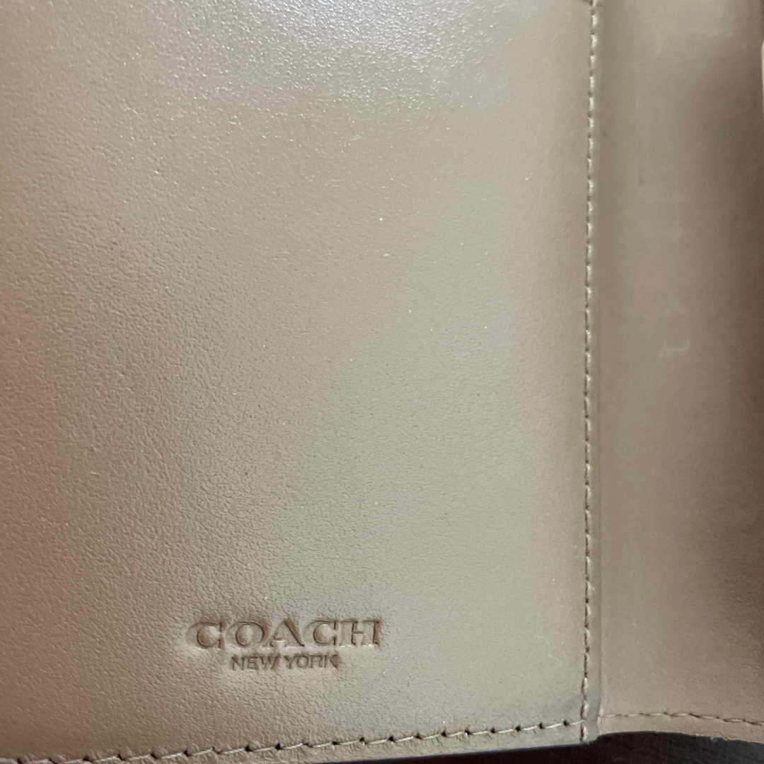 COACH(コーチ)のコーチiPhone12 iPhone12pro 手帳型ケース携帯　スマホカバー スマホ/家電/カメラのスマホアクセサリー(モバイルケース/カバー)の商品写真
