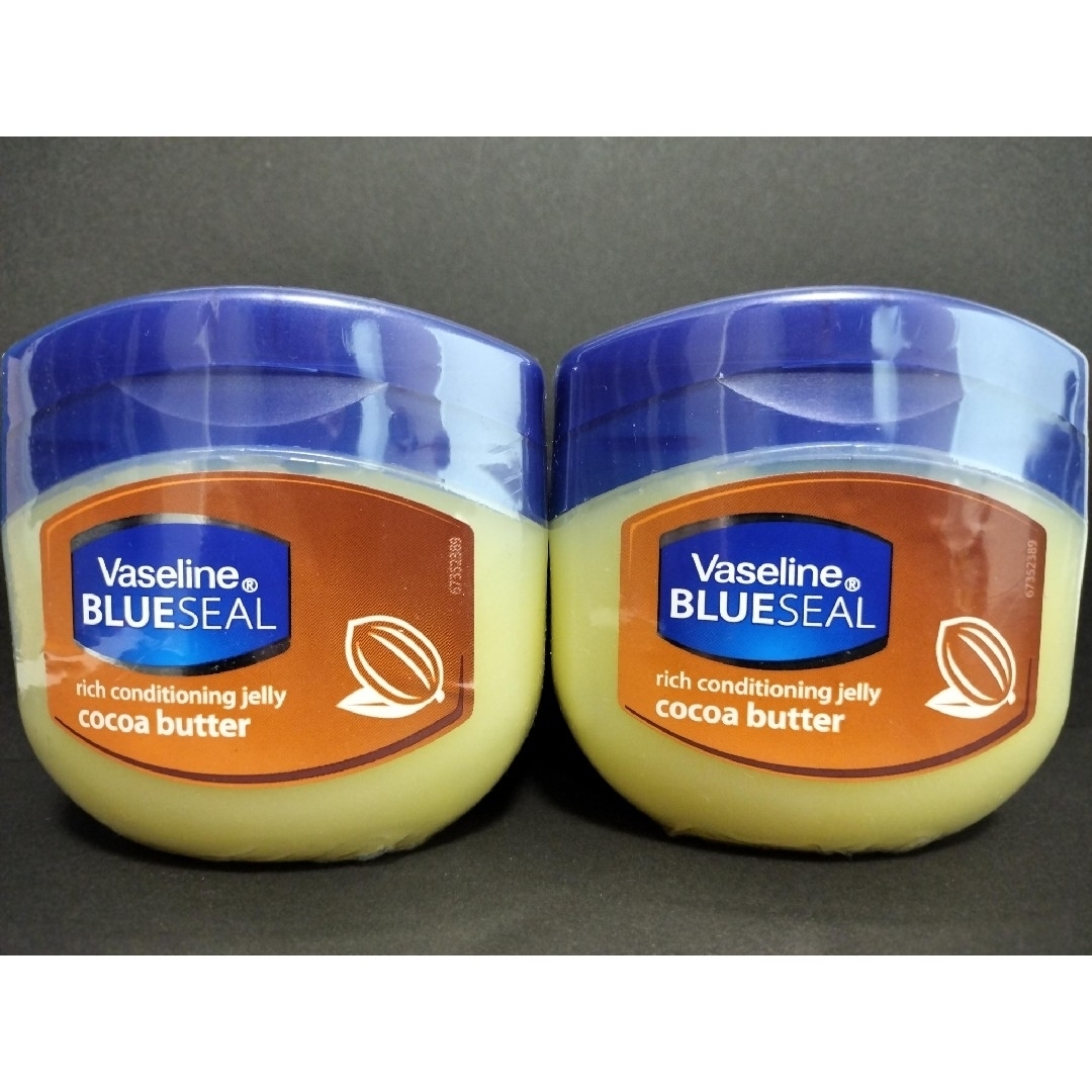 Vaseline(ヴァセリン)の【新品】vaseline ヴァセリン  ココアバター 250g 保湿オイル 2個 コスメ/美容のボディケア(ボディクリーム)の商品写真