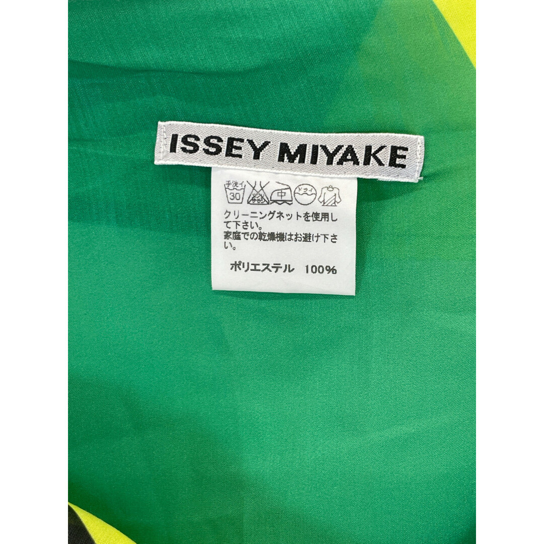 ISSEY MIYAKE(イッセイミヤケ)のイッセイミヤケ 【美品】IM31FH509 総柄 ノースリーブ ブラウス/ 2 レディースのトップス(シャツ/ブラウス(半袖/袖なし))の商品写真