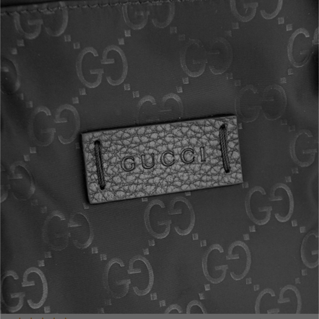 Gucci(グッチ)の★新品★正規品グッチ トートバッグ GUCCI ナイロングッチシマ ブラック 黒 レディースのバッグ(ショルダーバッグ)の商品写真