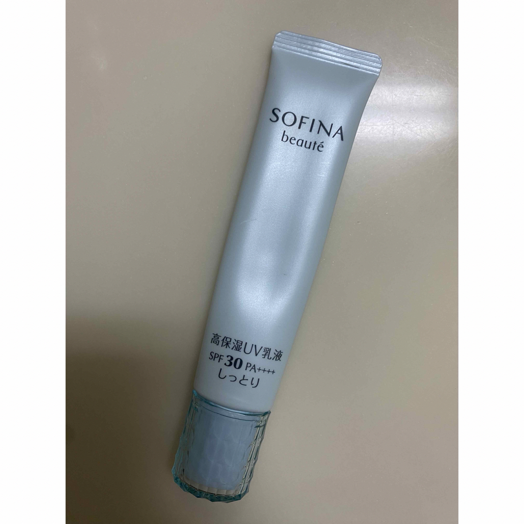 SOFINA BEAUTE(ソフィーナボーテ)のソフィーナボーテ　高保湿乳液UV しっとり コスメ/美容のスキンケア/基礎化粧品(乳液/ミルク)の商品写真