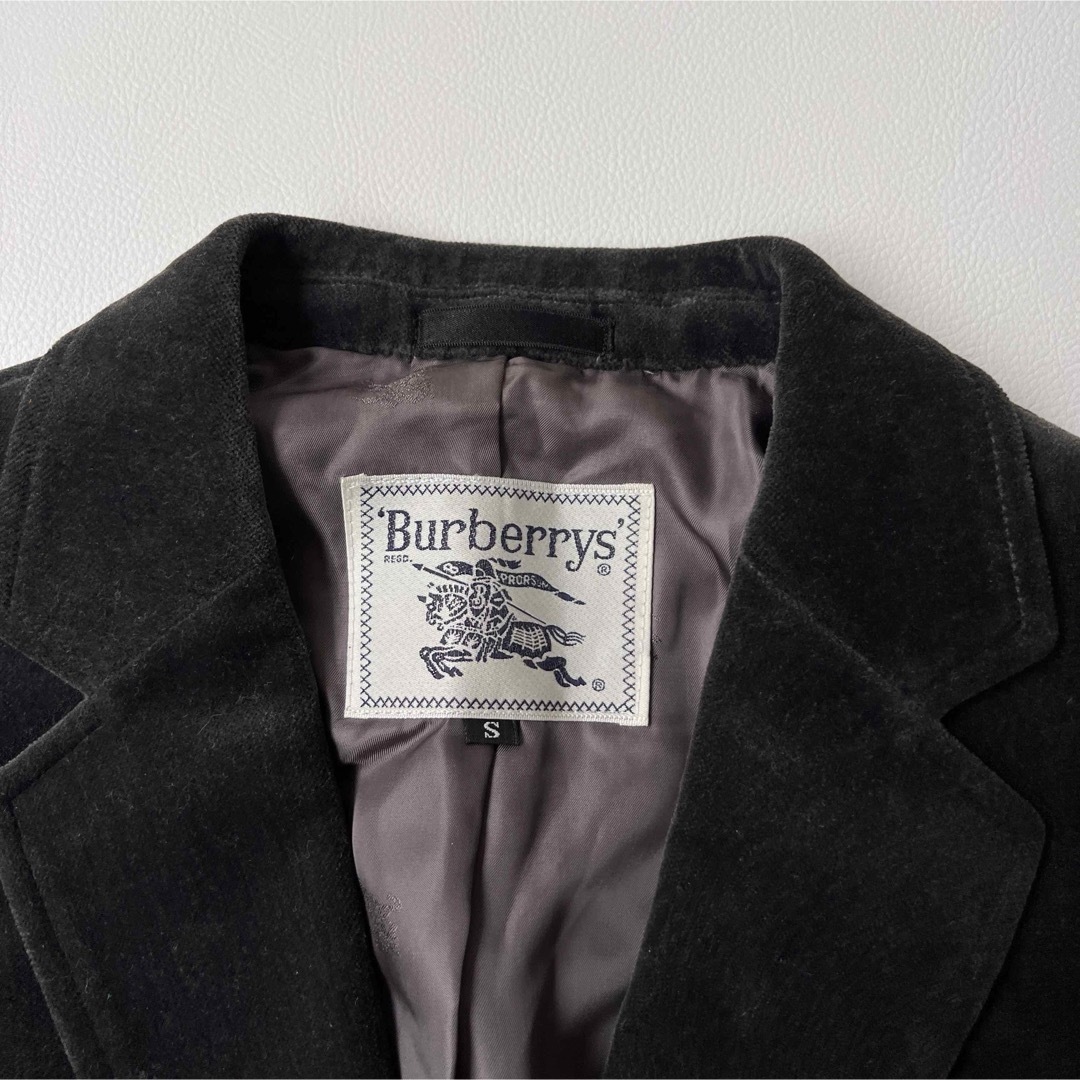 BURBERRY(バーバリー)の美品　Burberry バーバリー　テーラードジャケット　ベロア　ブレザー レディースのジャケット/アウター(テーラードジャケット)の商品写真