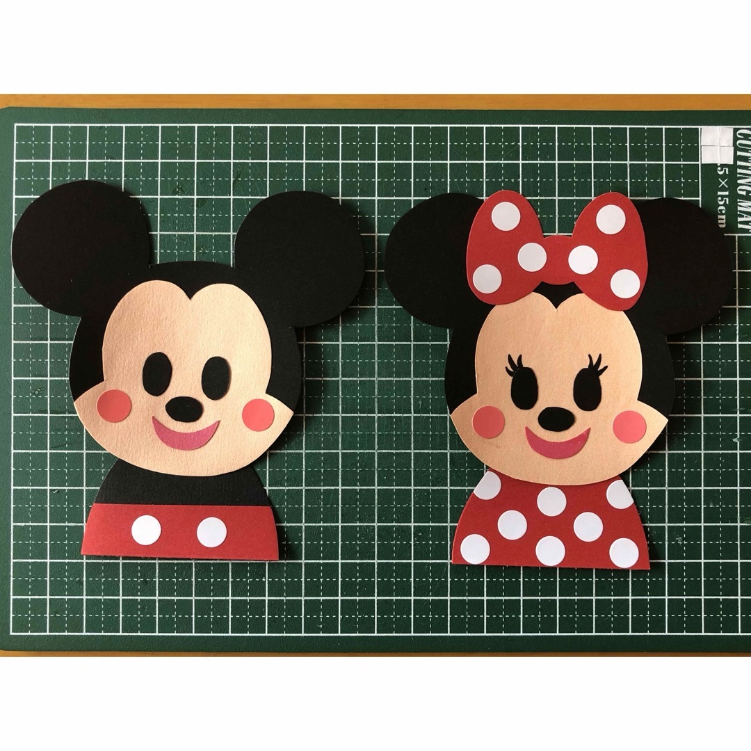ディズニー キャラクター キディア風 画用紙 壁面 ハンドメイドの素材/材料(型紙/パターン)の商品写真