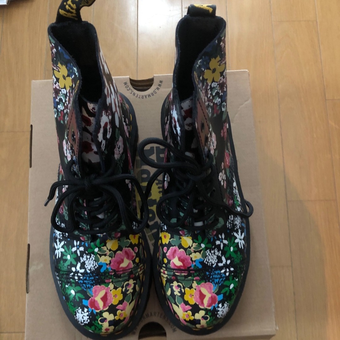 Dr.Martens(ドクターマーチン)のDr Martens SINCLAIR  レディースの靴/シューズ(ブーツ)の商品写真