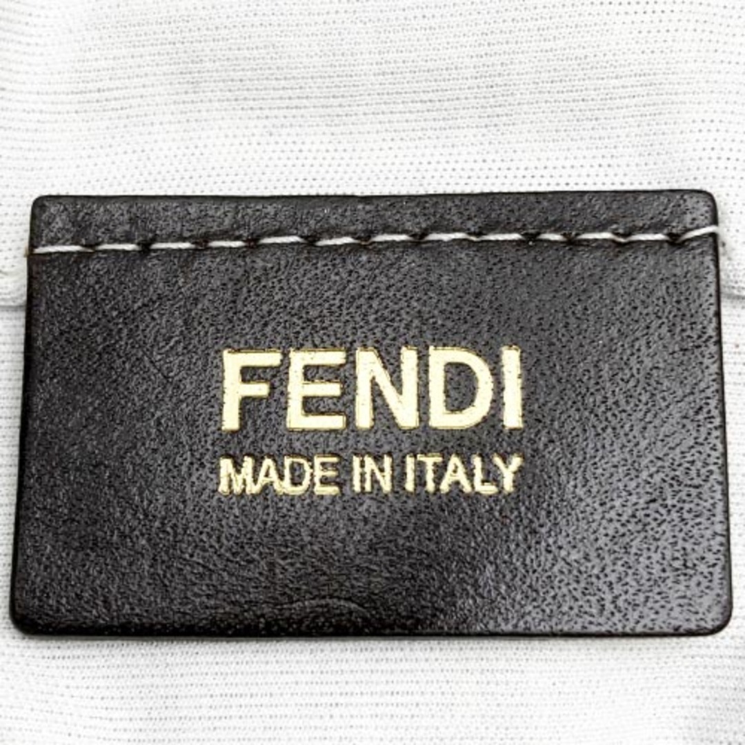 FENDI(フェンディ)のFENDI フェンディ ズッキーノ ショルダーバッグ 斜めがけ バッグ FF 総柄 ブラウン ベージュ ナイロン メンズ レディース ファッション USED 【中古】 レディースのバッグ(ショルダーバッグ)の商品写真