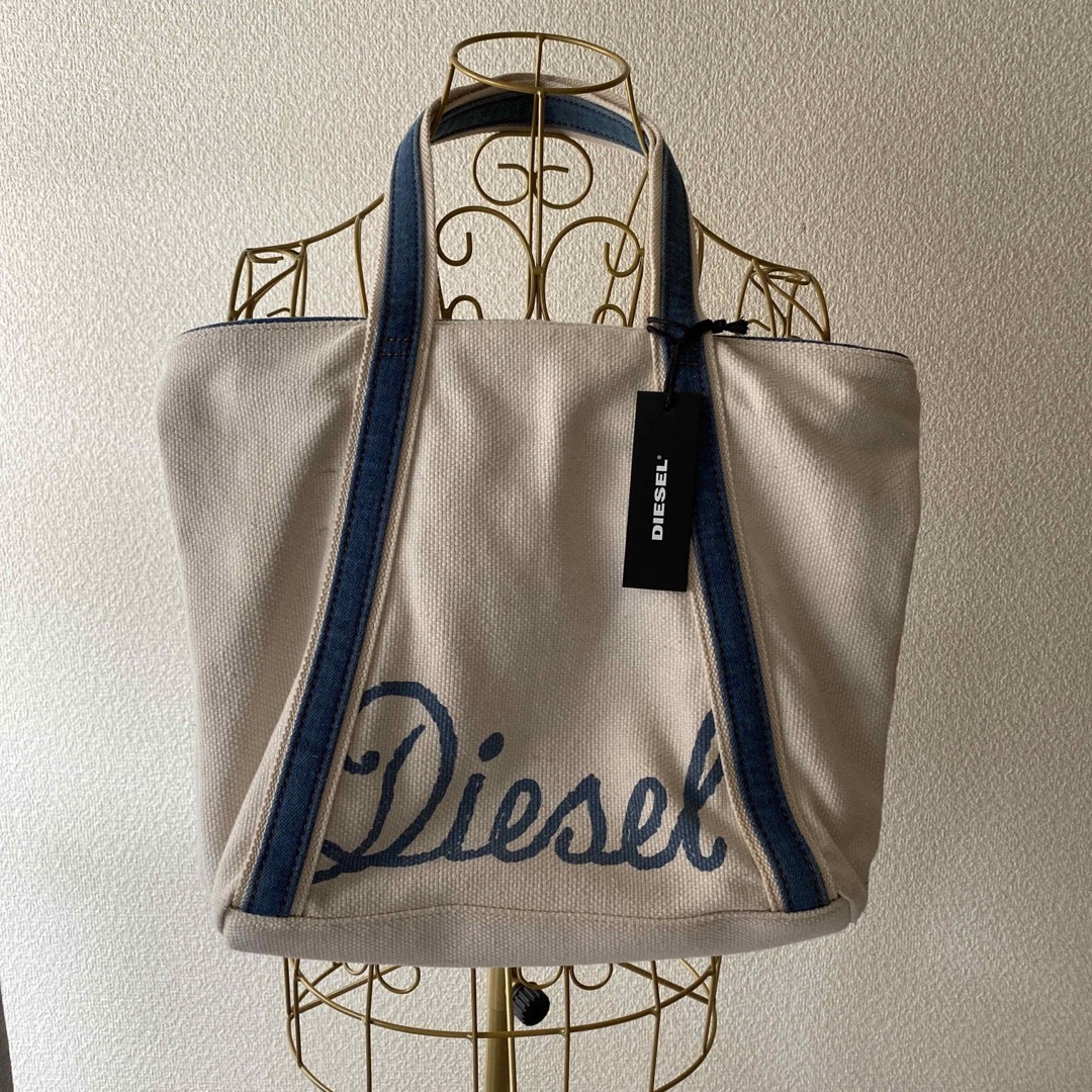 DIESEL(ディーゼル)のディーゼル ロゴプリント トートバッグ キャンバス デニム ウィメンズ 肩掛け メンズのバッグ(トートバッグ)の商品写真