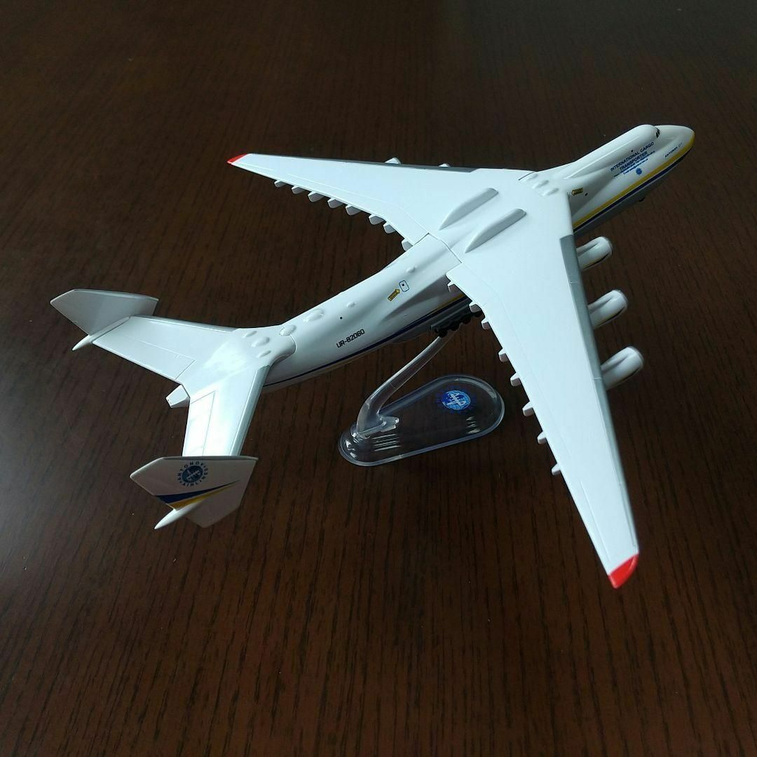 アントノフ航空 ムリーヤ An-225 飛行機模型 1/400 ウクライナ エンタメ/ホビーのおもちゃ/ぬいぐるみ(模型/プラモデル)の商品写真