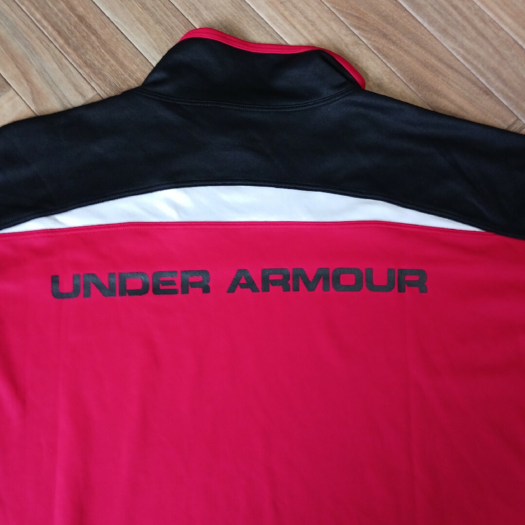 UNDER ARMOUR(アンダーアーマー)のアンダーアーマー heat gear プラクティスシャツ スポーツ/アウトドアのトレーニング/エクササイズ(その他)の商品写真