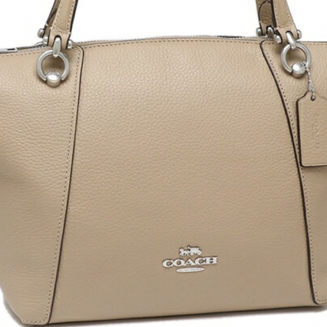 新品✨タグ付き♪定価26,800円　coach バッグ　ベージュ　大特価‼️