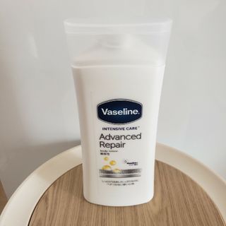 ヴァセリン(Vaseline)のヴァセリン インテンシブケア アドバンスドリペア ボディローション 無香性 2…(ボディローション/ミルク)