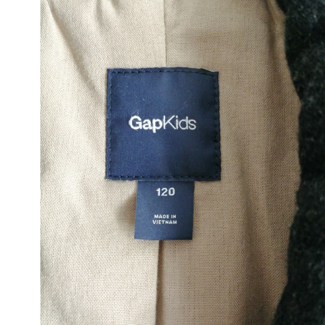 GAP(ギャップ)のgap ジャケット キッズ/ベビー/マタニティのキッズ服男の子用(90cm~)(ジャケット/上着)の商品写真