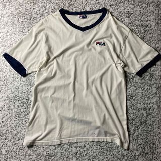 フィラ(FILA)の【90sオールド】FILA 刺繍ロゴ　Vネック　ビンテージリンガーネックTシャツ(Tシャツ/カットソー(半袖/袖なし))