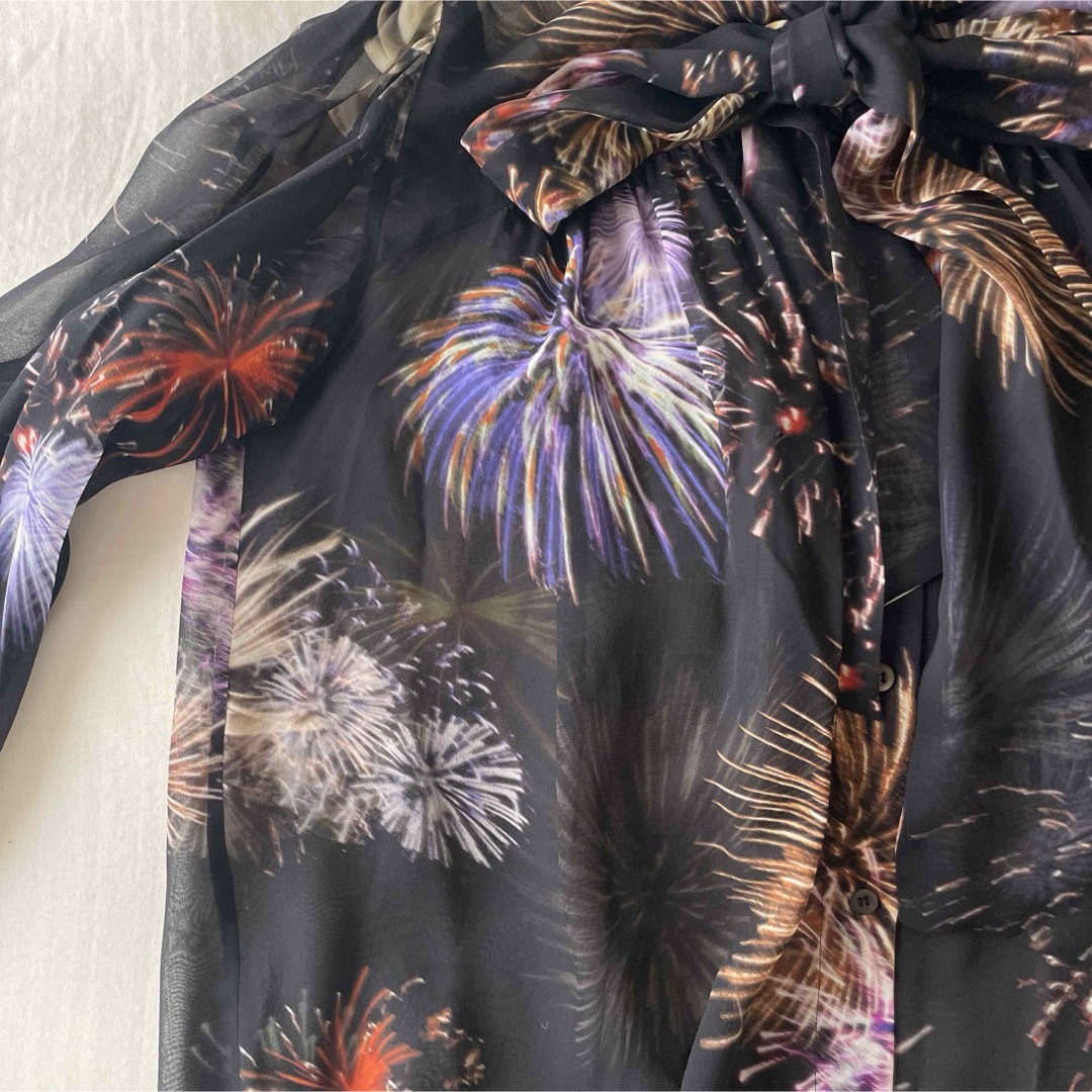DRIES VAN NOTEN - DRIES VAN NOTEN ブラウスの通販 by guri's DRIES VAN NOTEN - DRIES VAN NOTEN ブラウスの通販 by guri's