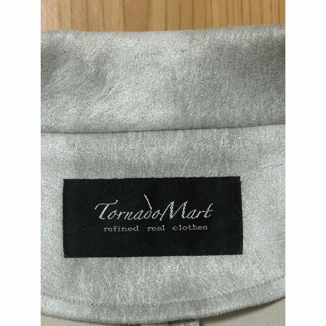 TORNADO MART(トルネードマート)のTORNADO MART トルネードマート　スウェード調チェスターコート メンズのジャケット/アウター(チェスターコート)の商品写真