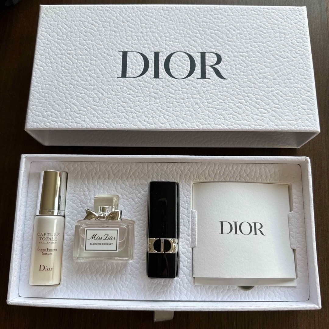 Dior(ディオール)のDior🌸ビューティーディスカバリーキット/非売品 コスメ/美容のキット/セット(コフレ/メイクアップセット)の商品写真