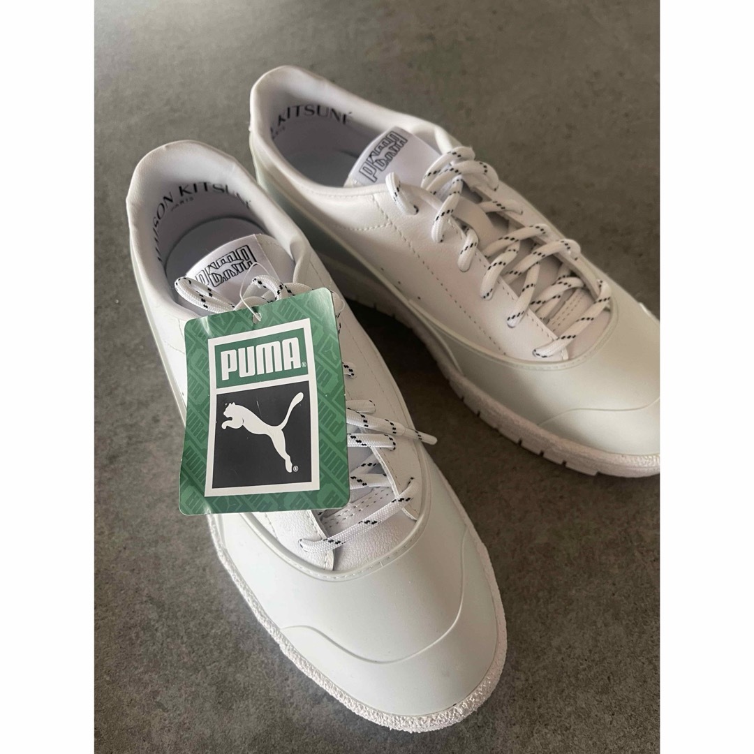 MAISON KITSUNE'(メゾンキツネ)のPUMA MAISON KITSUNE 新品未使用 レディースの靴/シューズ(スニーカー)の商品写真