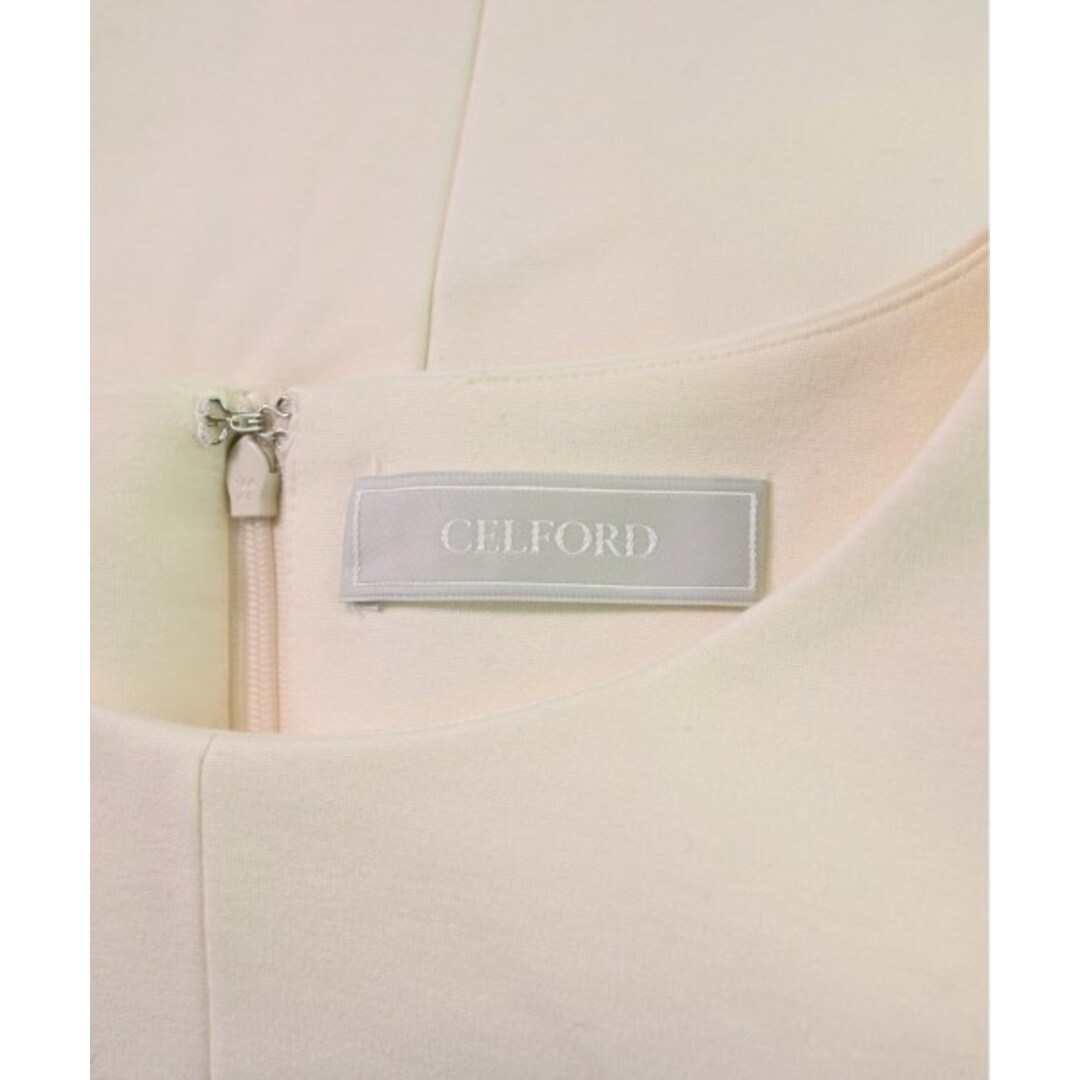 CELFORD(セルフォード)のCELFORD セルフォード ワンピース 36(S位) 白 【古着】【中古】 レディースのワンピース(ひざ丈ワンピース)の商品写真