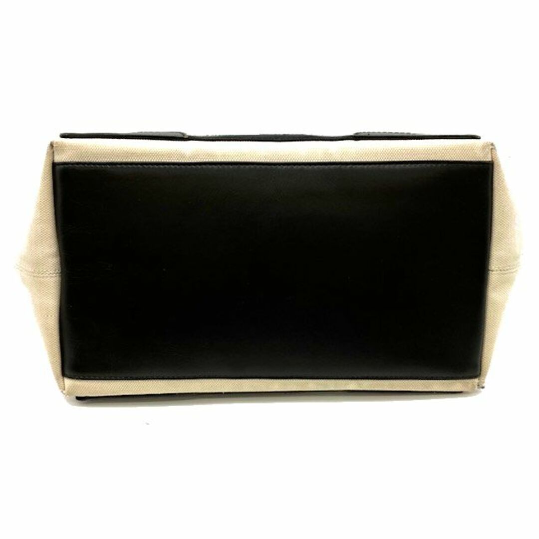 Balenciaga(バレンシアガ)のBALENCIAGA　バレンシアガ カバ　キャンバス　ホワイト　ブラック　ハンドバッグ　カバン　鞄　黒　白　モノトーン レディース　メンズ　ユニセックス レディースのバッグ(ハンドバッグ)の商品写真