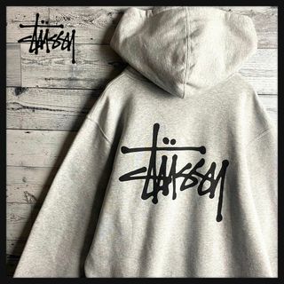 ステューシー(STUSSY)の【超人気モデル】ステューシー ☆ バックプリントパーカー　定番デザイン(その他)