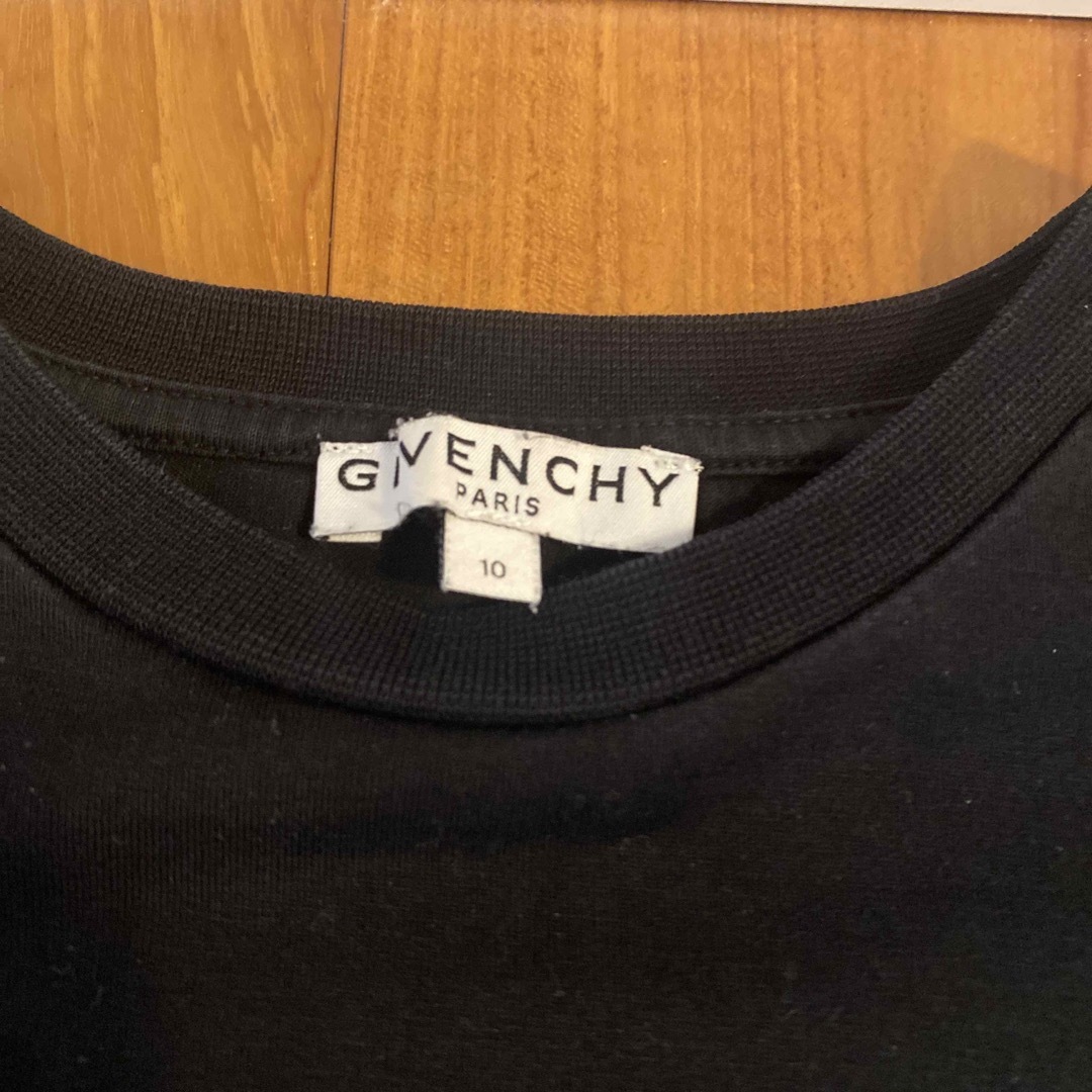 GIVENCHY(ジバンシィ)のジバンシー　キッズ　カットソー　10 130 キッズ/ベビー/マタニティのキッズ服男の子用(90cm~)(Tシャツ/カットソー)の商品写真