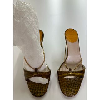 クリスチャンディオール(Christian Dior)のサンダル36.5   Christian  DIOR  中古(サンダル)