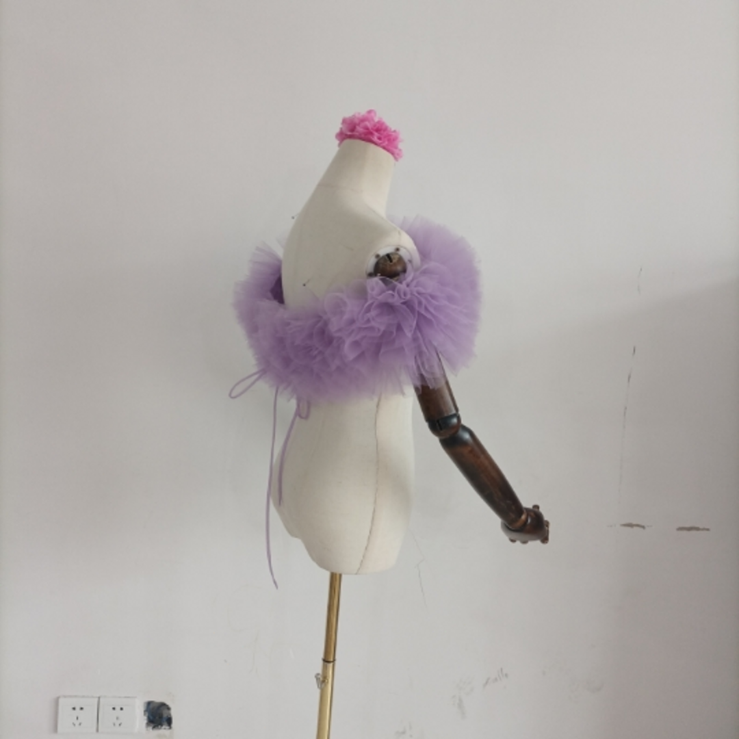 可愛い オフショルダー パープル お色直し ソフトチュール 編み上げ レディースのフォーマル/ドレス(ウェディングドレス)の商品写真