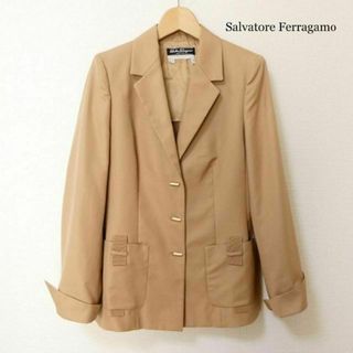 サルヴァトーレフェラガモ(Salvatore Ferragamo)の美品 サルヴァトーレフェラガモ コットン シングル 3B テーラードジャケット(テーラードジャケット)