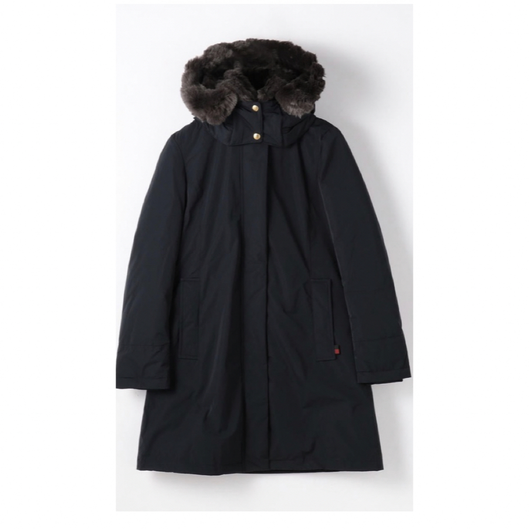 WOOLRICH(ウールリッチ)のウールリッチ　トゥモローランド別注　ボウブリッジ　紺　XS レディースのジャケット/アウター(ダウンコート)の商品写真