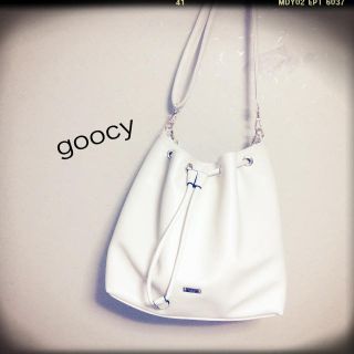 グースィー(goocy)の巾着ショルダーbag(ショルダーバッグ)