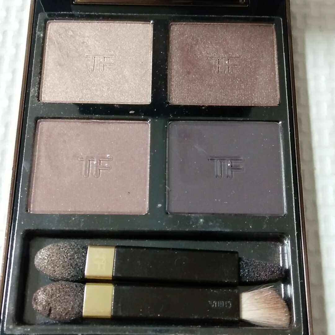 TOM FORD BEAUTY(トムフォードビューティ)のトムフォード　アイカラークォード　13　オーキッドヘイズ コスメ/美容のベースメイク/化粧品(アイシャドウ)の商品写真