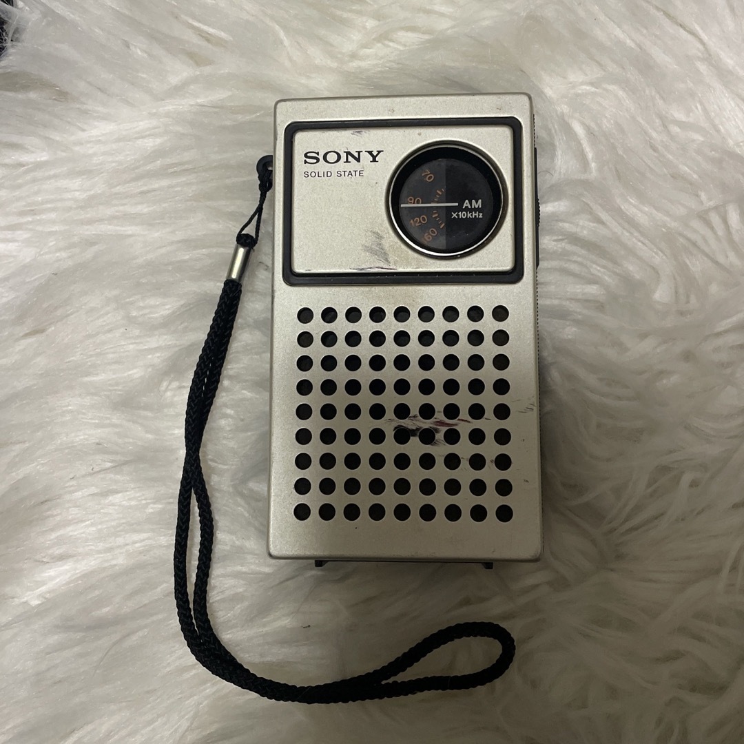 SONY(ソニー)のソニー ラジオ TR-4170 AM RECEIVER スマホ/家電/カメラのオーディオ機器(ラジオ)の商品写真