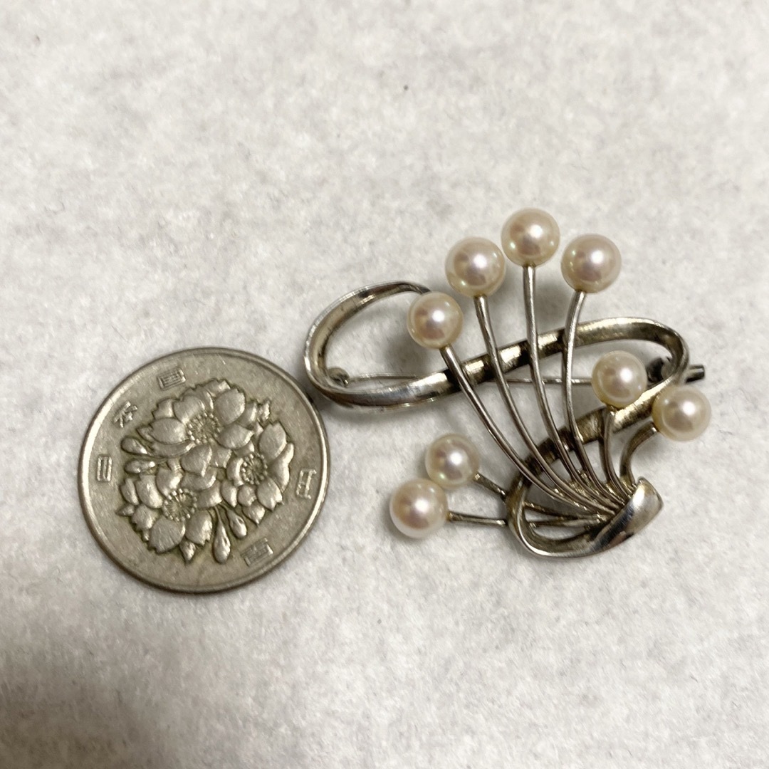 MIKIMOTO(ミキモト)のMIKIMOTO silver925 パールブローチ　真珠 レディースのアクセサリー(ブローチ/コサージュ)の商品写真