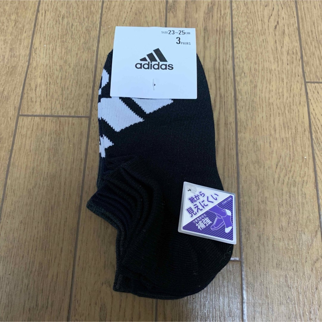 adidas(アディダス)の新品タグ付き　adidas  スニーカーソックス　23〜25㎝　3色 レディースのレッグウェア(ソックス)の商品写真