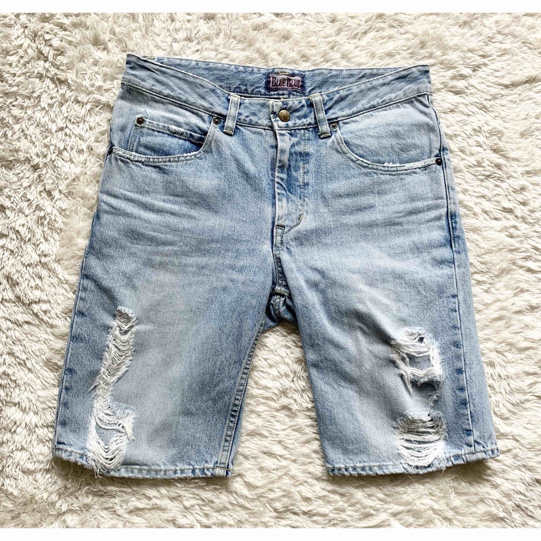 BLUE BLUE(ブルーブルー)のブルーブルー　BLUE BLUE デニム　ダメージ　ショートパンツ メンズのパンツ(ショートパンツ)の商品写真