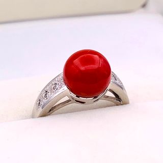 ✴︎極美品　PT900 プラチナ ひと粒 珊瑚 0.12ct ダイヤ リング(リング(指輪))