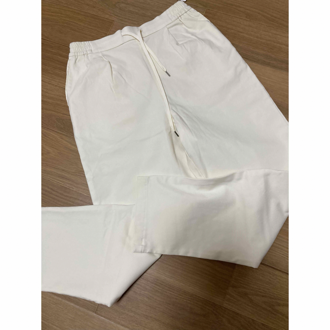 新品　coen  コーエン　やみつき暖パンツ　オフホワイト　Mサイズ レディースのパンツ(カジュアルパンツ)の商品写真