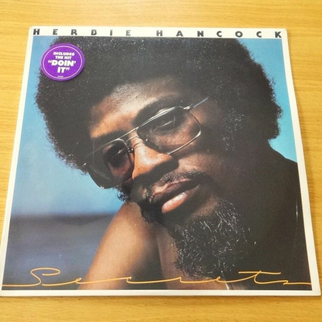 送料込 新品★Herbie Hancock SECRETS 76年 シークレッツ エンタメ/ホビーのCD(ジャズ)の商品写真