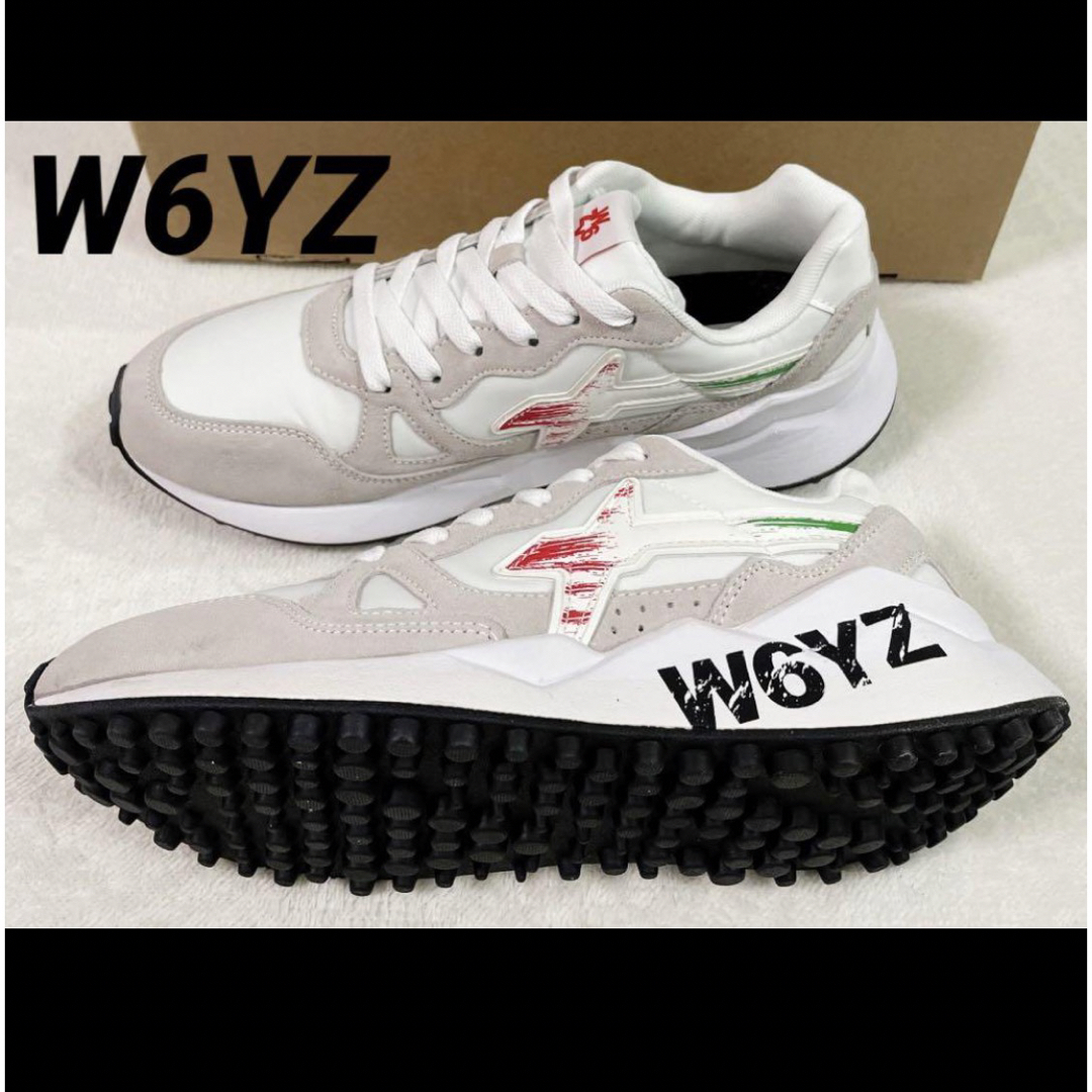 whiz(ウィズ)のSALE‼️【新品】W6YZ(ウィズ)  ホワイト  39 メンズの靴/シューズ(スニーカー)の商品写真