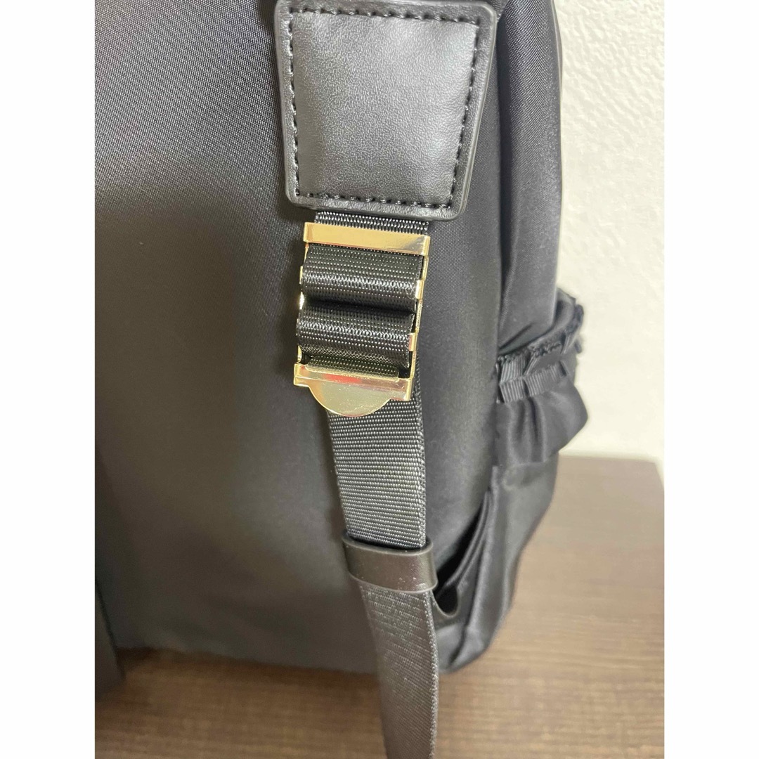 TOCCA(トッカ)の新品　トッカ　SIDE FRILL BACKPACK バックパック　リュック レディースのバッグ(リュック/バックパック)の商品写真