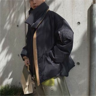 アメリヴィンテージ(Ameri VINTAGE)のREVERSIBLE MUFFLER SET CYCLE DOWN(ダウンジャケット)