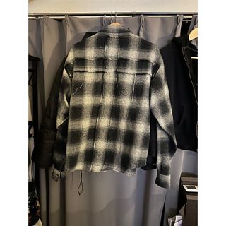 シャツ(シャツ)