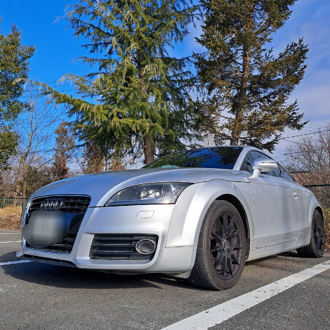 AUDI(アウディ)のアウディ　TT　2.0　ターボ　現車確認-金額交渉可 自動車/バイクの自動車(車体)の商品写真